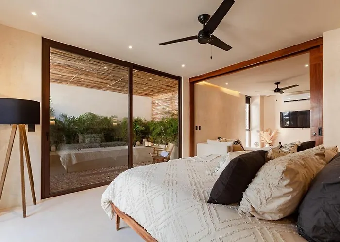 Encanto Luxe Jungle 10min Beachhot Tubking Appartement